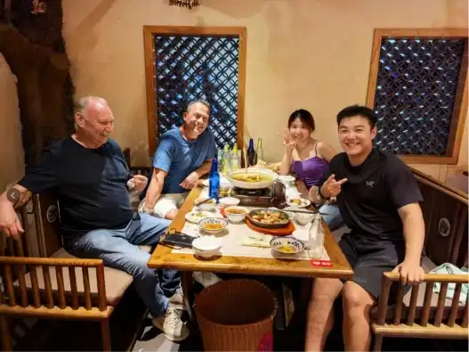 Valued Customers Visit Xi'an PPE Max